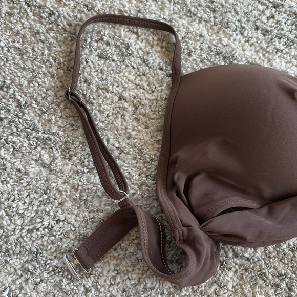 Brown BIKINI SET ADJUSTABLE STRAPS on top; metal hook closure in back - Picture 4 of 14